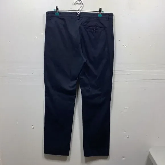 A.P.C. Flat Front Pants Size 33